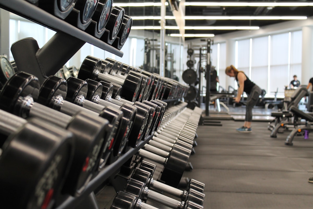 Does Muscle Weigh More Than Fat? The Truth About Density vs Weight