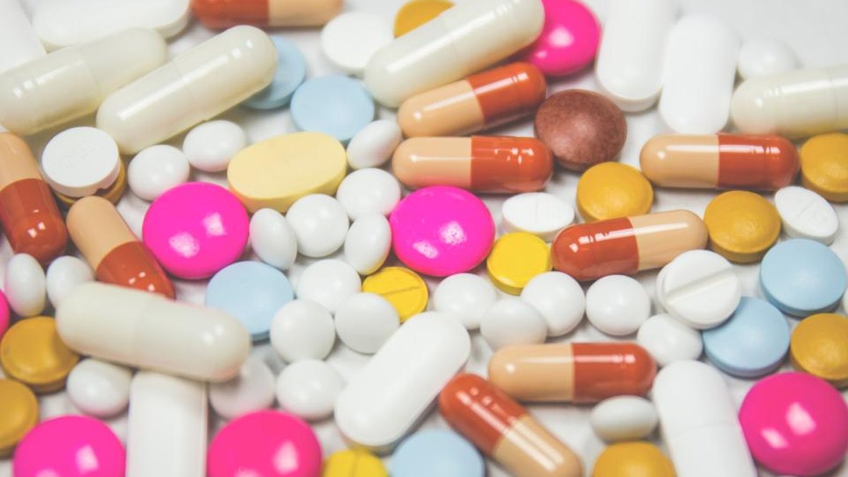 Antidepressants and Weight Gain: Why It Happens to Up to 65% of Patients — And Why India Doesn’t Talk About It